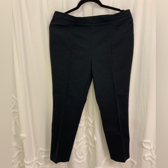 Akris Punto Franca Mid-rise Cropped Pants - Picture 4 of 4